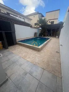 Casa com 4 Quartos para alugar, 218m² no Campo Grande, Santos