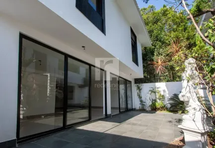 Sobrado com 3 Quartos à venda, 360m² no Granja Julieta, São Paulo