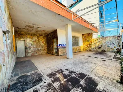 Casa com 3 Quartos à venda, 218m² no Jardim América, Belo Horizonte