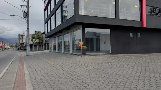 Ponto Comercial para alugar, 550m² no Centro, Palhoça