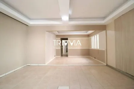 Casa com 4 Quartos para alugar, 221m² no Jardim Inconfidência, Uberlândia