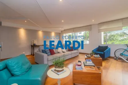 Apartamento com 4 Quartos à venda, 273m² no Cerqueira César, São Paulo