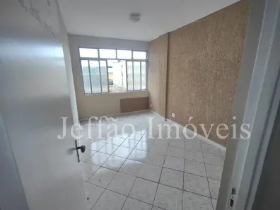 Apartamento com 2 Quartos para alugar, 81m² no Aterrado, Volta Redonda
