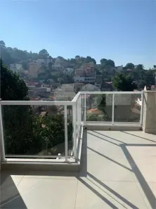 Sobrado com 3 Quartos à venda, 250m² no Vila Irmãos Arnoni, São Paulo