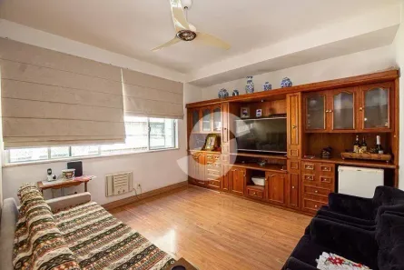 Apartamento com 4 Quartos à venda, 250m² no Icaraí, Niterói