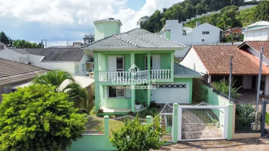Casa com 3 Quartos à venda, 188m² no Centro, Flores da Cunha