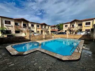 Apartamento com 2 Quartos para alugar, 60m² no Serrinha, Fortaleza