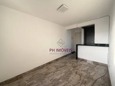 Apartamento com 2 Quartos para alugar, 43m² no Antares, Maceió