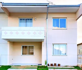 Sobrado com 3 Quartos à venda, 140m² no Centro, Carambeí