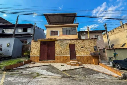 Casa de Condomínio com 4 Quartos à venda, 160m² no Taquara, Rio de Janeiro