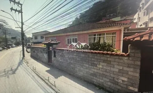 Casa com 3 Quartos para alugar, 170m² no Morin, Petrópolis