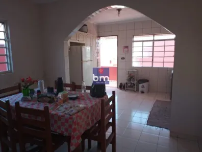 Casa com 3 Quartos à venda, 145m² no Parque Arariba, São Paulo