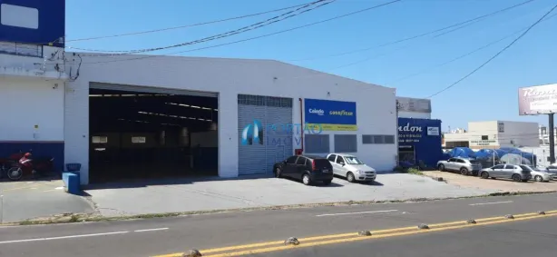 Galpão/Depósito/Armazém para alugar, 1325m² no Parque Paulistano, Bauru
