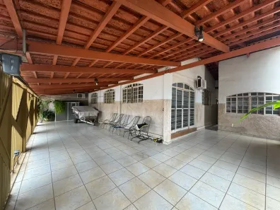 Casa com 3 Quartos à venda, 218m² no Conjunto Romildo Ferreira do Amaral, Goiânia