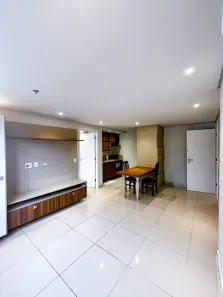 Apartamento com 2 Quartos para alugar, 74m² no Itaipava, Petrópolis