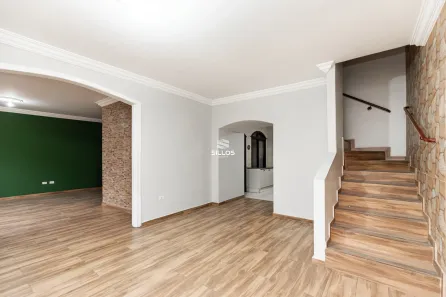 Casa com 3 Quartos à venda, 385m² no Cajuru, Curitiba