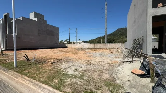 Lote/Terreno à venda, 150m² no Beira Rio, Biguaçu