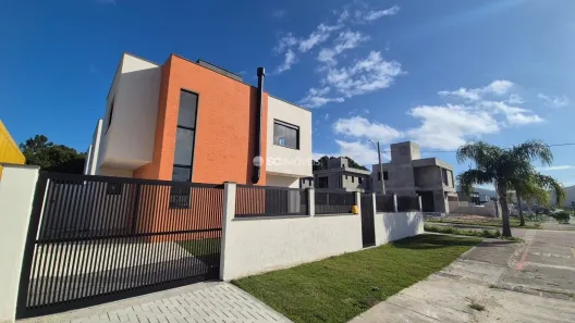 Casa com 3 Quartos à venda, 128m² no São João do Rio Vermelho, Florianópolis