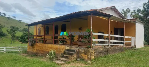 Fazenda/Sítio com 1 Quarto à venda, 108m² no Chácara das Flores, Ponte Nova