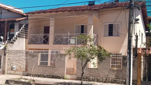 Casa com 2 Quartos para alugar, 90m² no Itapuã, Vila Velha