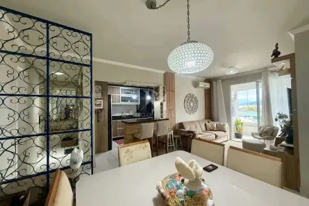 Apartamento com 4 Quartos à venda, 111m² no Abraão, Florianópolis