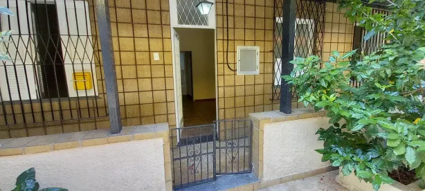Casa com 2 Quartos para alugar, 70m² no Quintino Bocaiúva, Rio de Janeiro