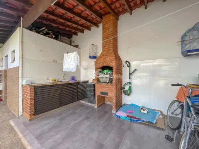 Casa com 3 Quartos para alugar, 254m² no Campestre, Santo André