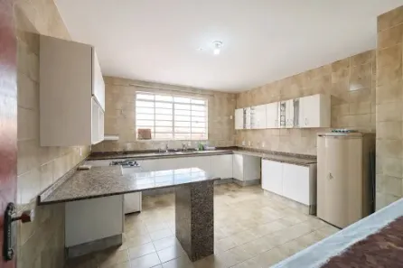 Casa com 4 Quartos à venda, 371m² no Planalto, Belo Horizonte