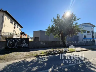 Galpão/Depósito/Armazém para alugar, 600m² no Bucarein, Joinville