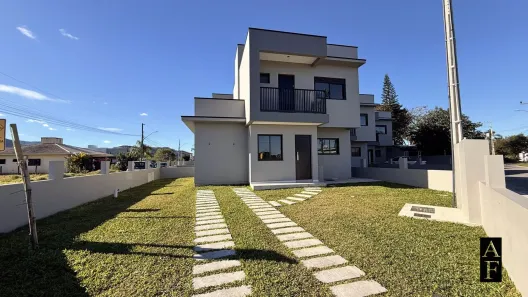 Sobrado com 3 Quartos à venda, 117m² no Campo D'una, Garopaba
