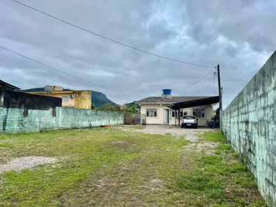 Casa com 2 Quartos à venda, 70m² no Caminho Novo, Palhoça