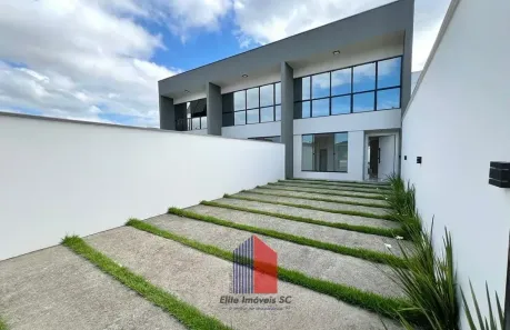 Sobrado com 3 Quartos à venda, 106m² no Boa Vista, Joinville