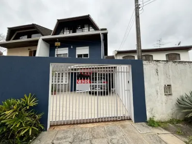 Sobrado com 4 Quartos à venda, 230m² no Bacacheri, Curitiba