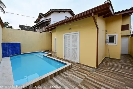 Casa com 3 Quartos à venda, 133m² no Estância Bal Maria H Novaes, Peruíbe