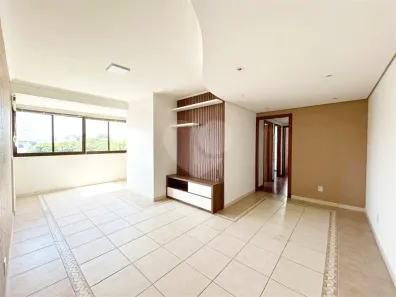 Apartamento com 3 Quartos para venda ou aluguel, 80m² no Passo da Areia, Porto Alegre