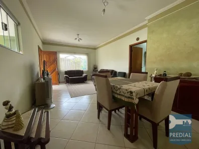 Casa com 3 Quartos à venda, 127m² no Parque Fehr, São Carlos