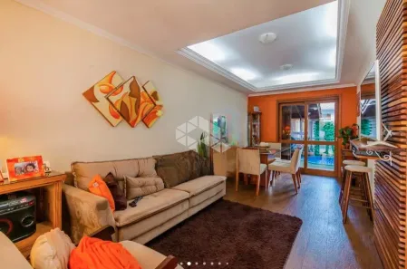 Casa de Condomínio com 3 Quartos à venda, 178m² no Hípica, Porto Alegre