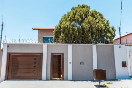 Casa com 3 Quartos à venda, 231m² no Vila Regina, Goiânia