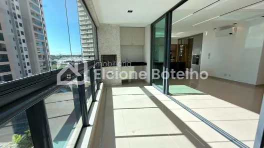 Apartamento com 3 Quartos para alugar, 153m² no Jardim Karaíba, Uberlândia