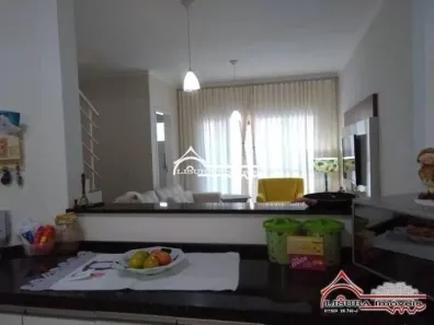 Casa de Condomínio com 3 Quartos à venda, 121m² no Jardim Santa Maria, Jacareí