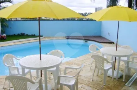 Sobrado com 4 Quartos à venda, 400m² no Jardim Leonor, São Paulo