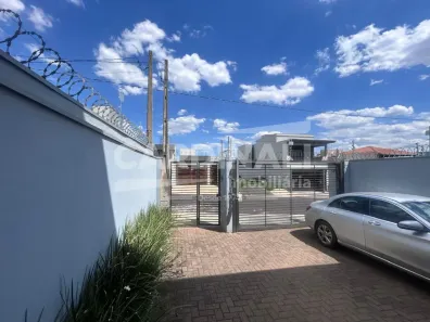 Casa com 3 Quartos à venda, 127m² no Jardim Santa Júlia, São Carlos
