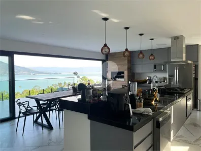 Casa com 5 Quartos à venda, 750m² no Siriúba, Ilhabela