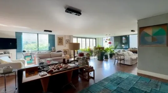 Apartamento com 2 Quartos à venda, 400m² no Santa Cecília, São Paulo