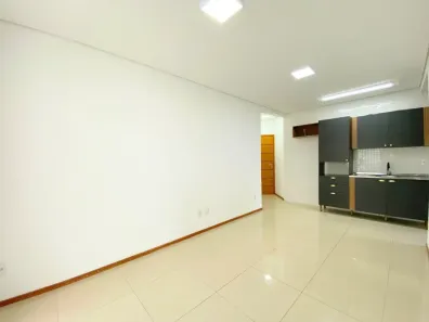 Apartamento com 2 Quartos à venda, 58m² no Rio Tavares, Florianópolis
