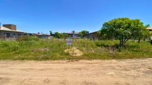 Lote/Terreno à venda, 300m² no Pérola, Arroio do Sal