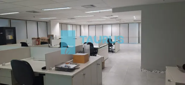 Sala Comercial para venda ou aluguel, 172m² no Indianópolis, São Paulo