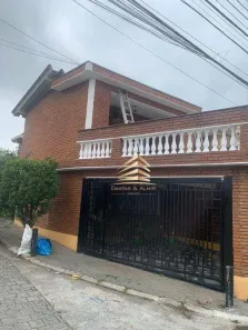 Sobrado com 4 Quartos à venda, 188m² no Vila Adelaide Perella, Guarulhos
