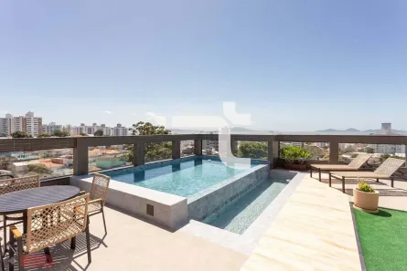 Apartamento com 3 Quartos à venda, 111m² no Canto, Florianópolis