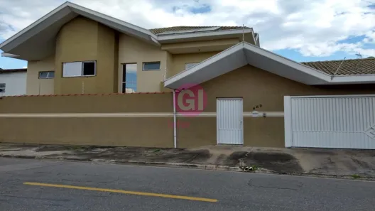 Sobrado com 4 Quartos à venda, 330m² no Jardim Santa Maria, Jacareí